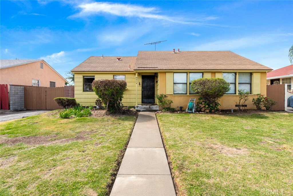 Property Photo:  9314 Homestead Street  CA 90660 