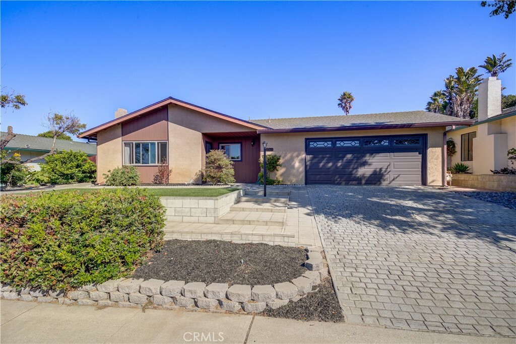 Property Photo:  1451 Wilmar Avenue  CA 93445 