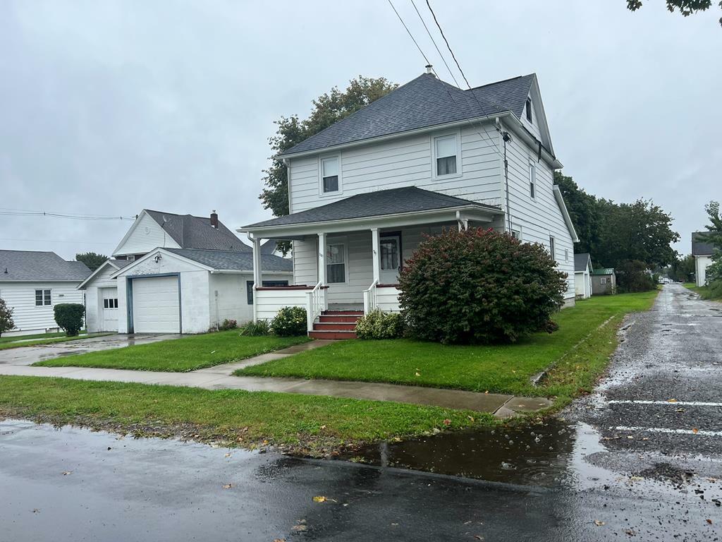 Property Photo:  301 Seneca St.  PA 18840 