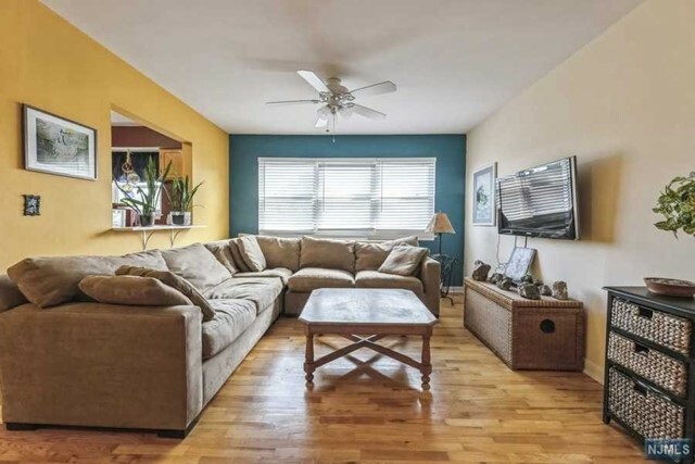 Property Photo:  100 Pierson Miller Drive D32  NJ 07442 