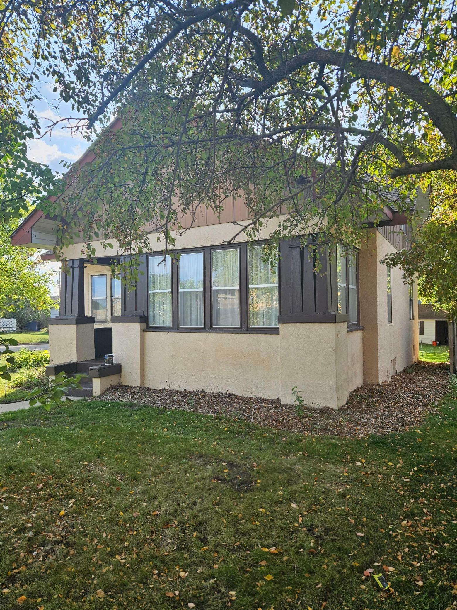 Property Photo:  901 Minnesota Avenue NW  MN 56601 