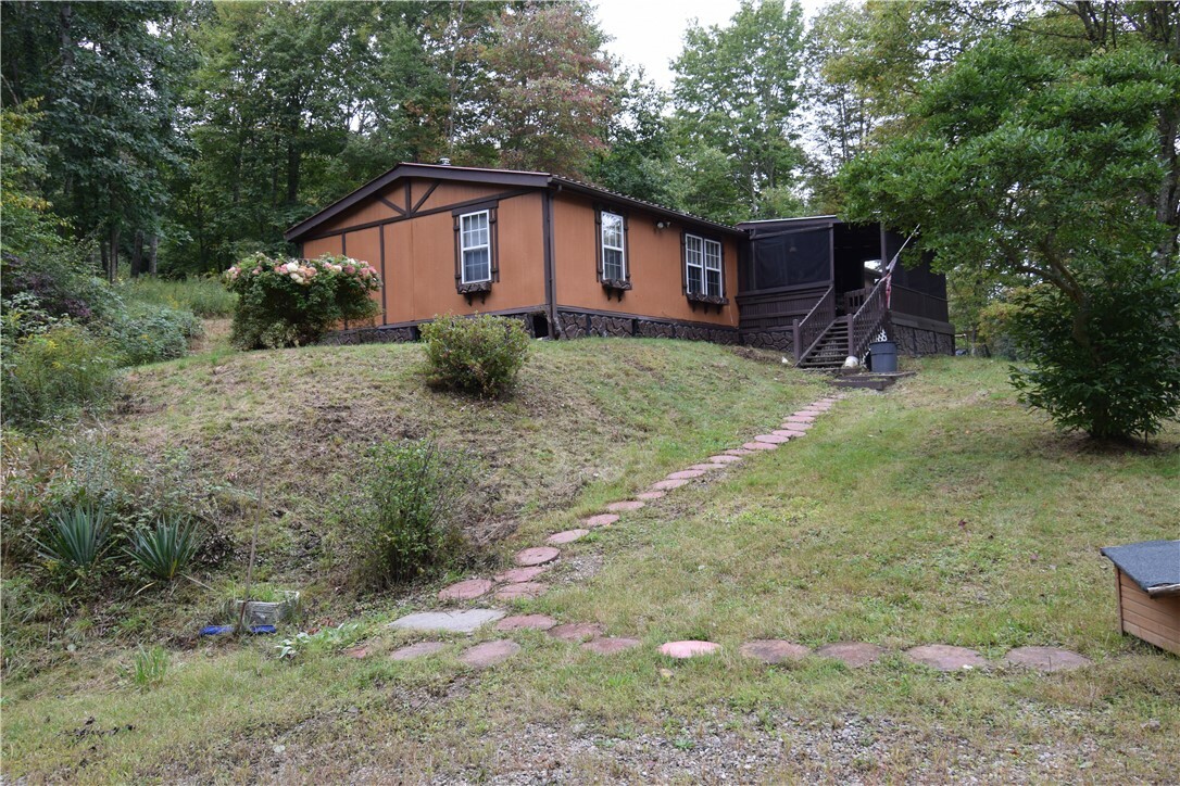 Property Photo:  483 Longs Run Road  PA 15001 