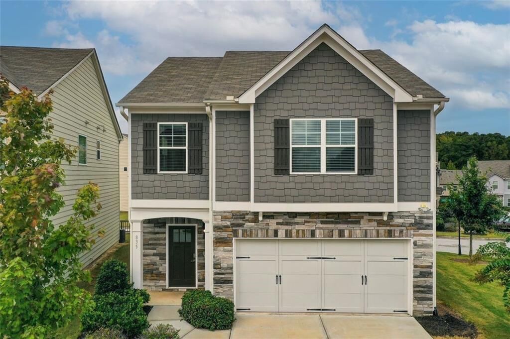 Property Photo: 835 Regal Lane SW GA 30331