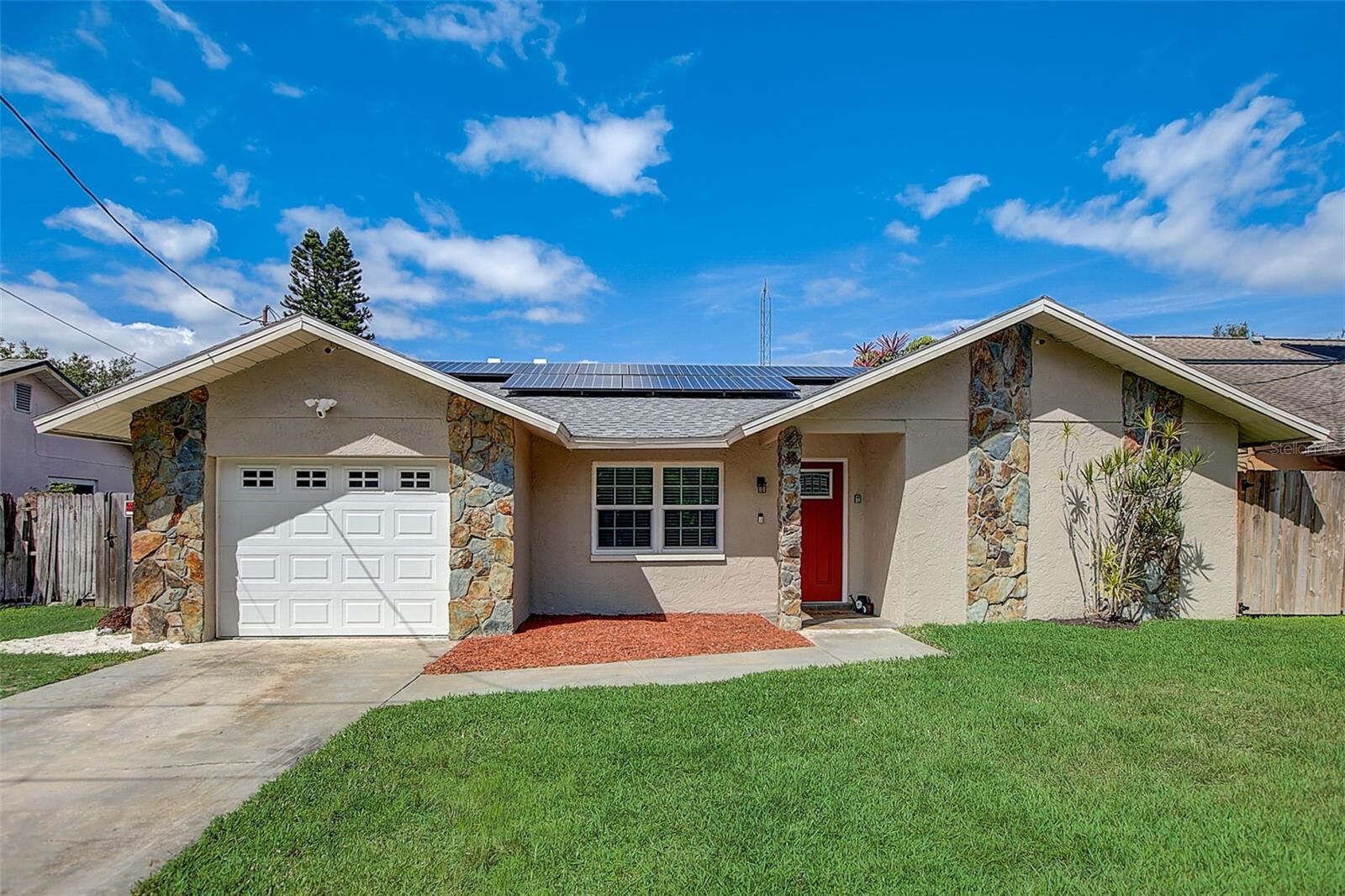Property Photo:  5941 100th Avenue N  FL 33782 