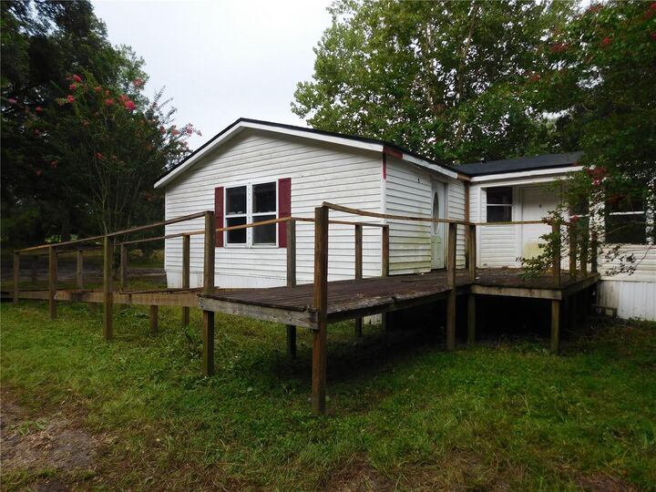 Property Photo:  671 SW 161st Terrace  FL 32669 