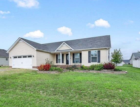 Property Photo:  304 Spring Breeze Dr  TN 37166 