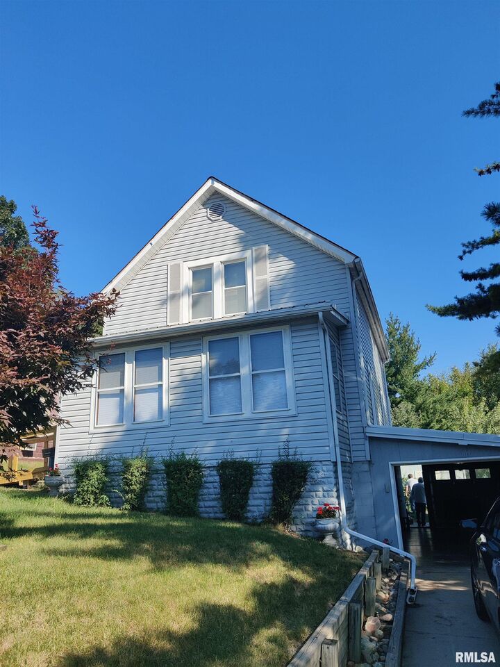 109 Rosaria Avenue  Bartonville IL 61607 photo