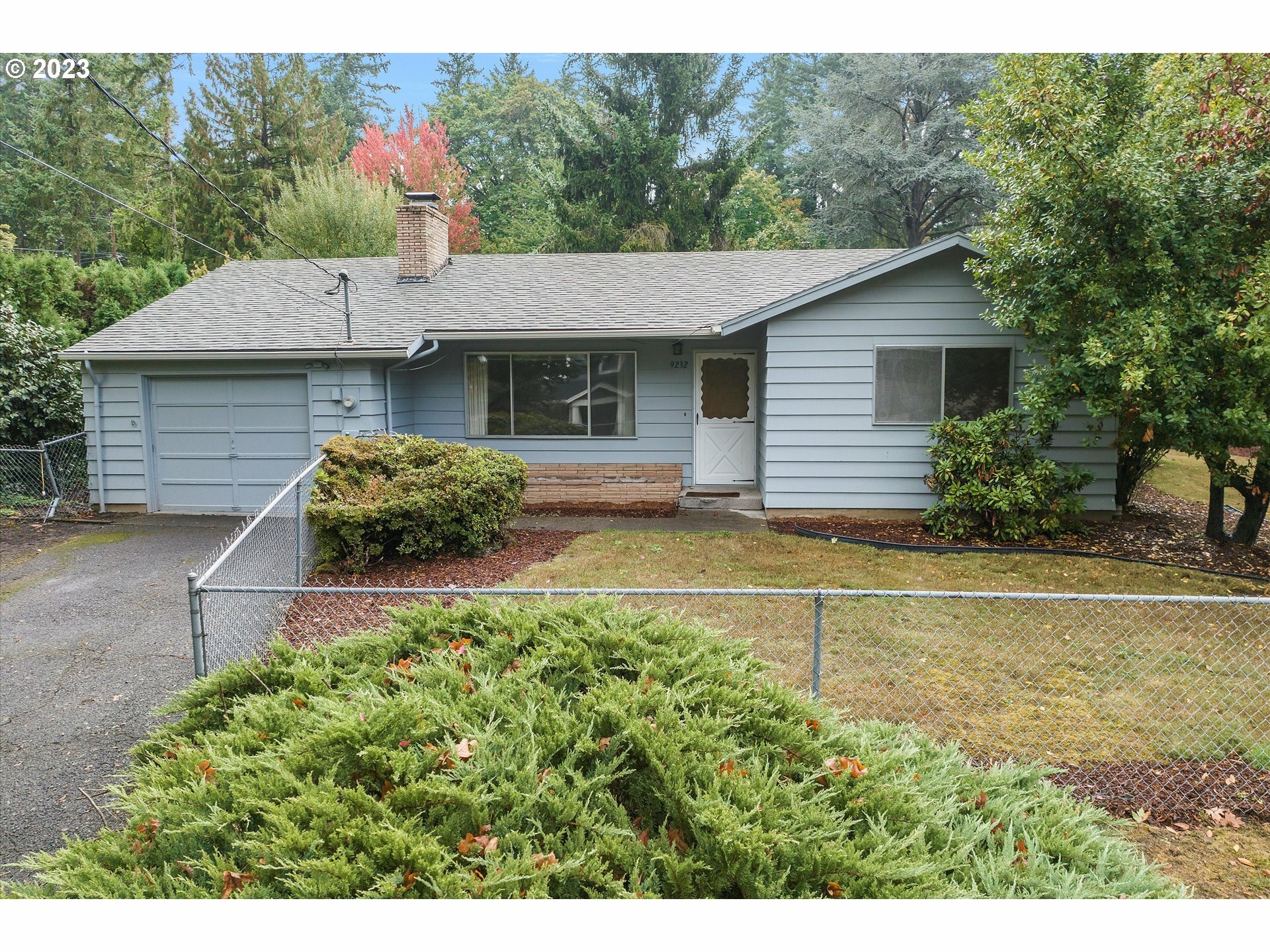 9232 SW 54th Ave  Portland OR 97219 photo
