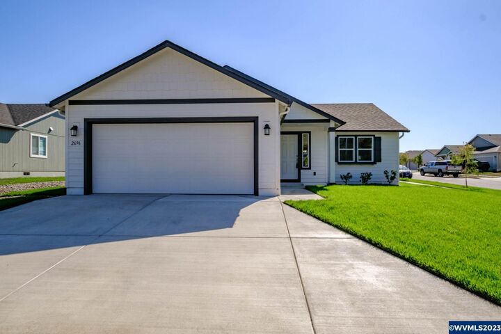 2696  23rd Av NW  Albany OR 97321 photo