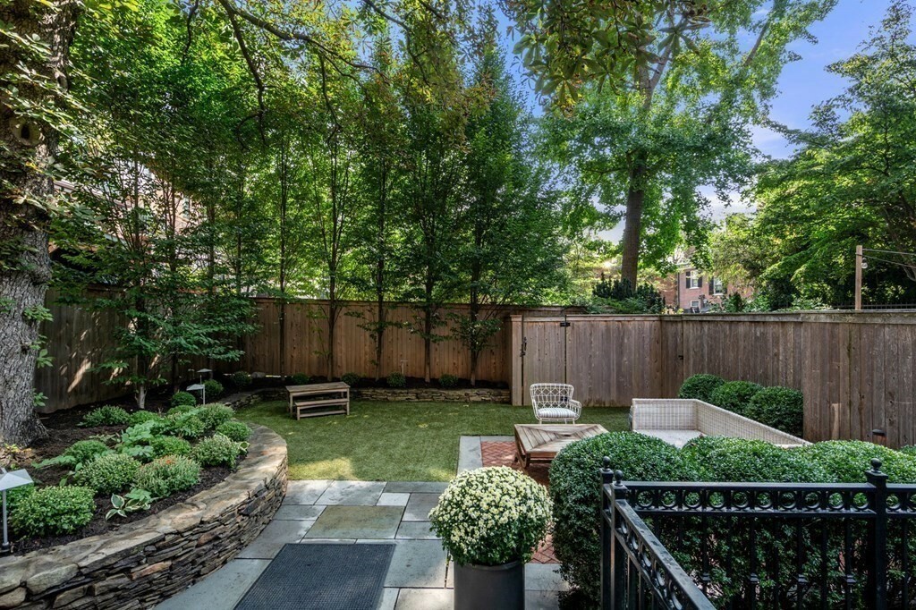 Property Photo: 28 Mount Vernon Street 1 MA 02108