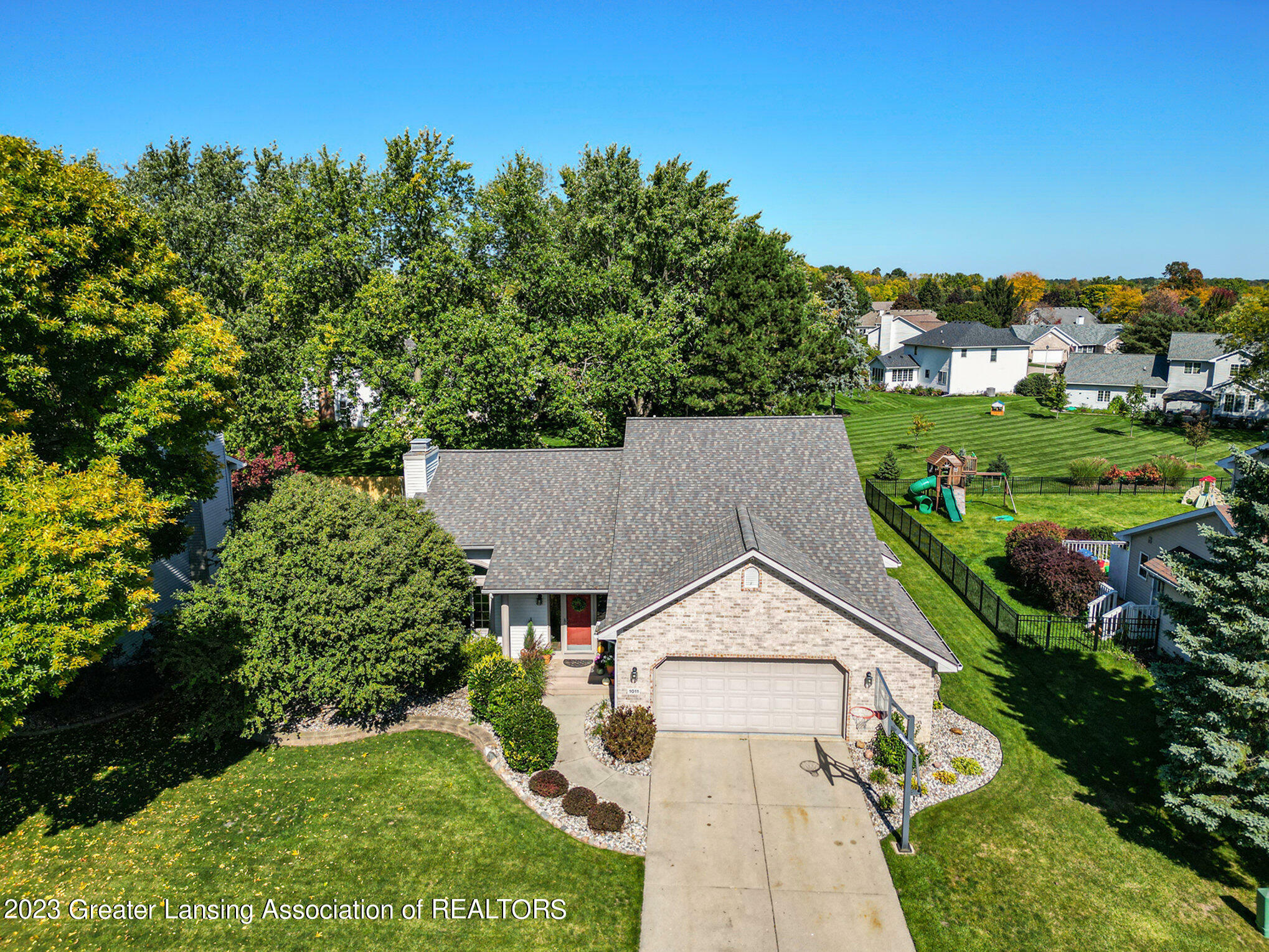 Property Photo: 1011 Flickerham Drive MI 48837