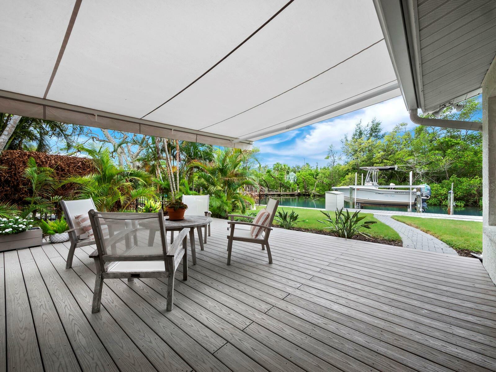 Property Photo:  7057 Longboat Drive N  FL 34228 