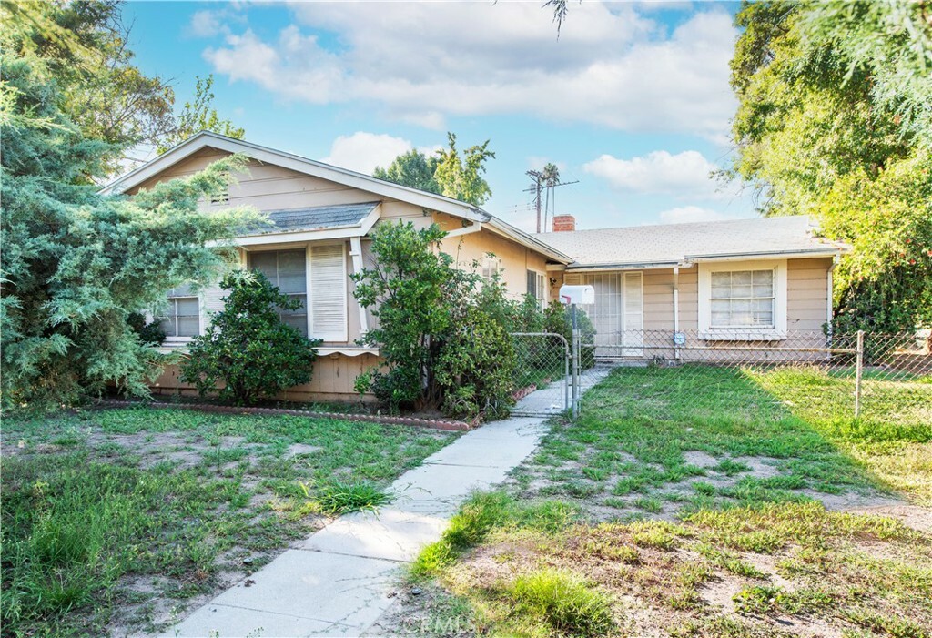 Property Photo:  22956 Roscoe Boulevard  CA 91304 