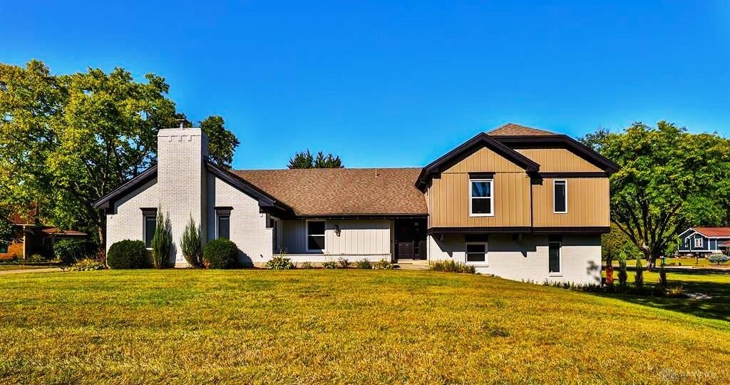 Property Photo: 1101 Agate Trail OH 45459