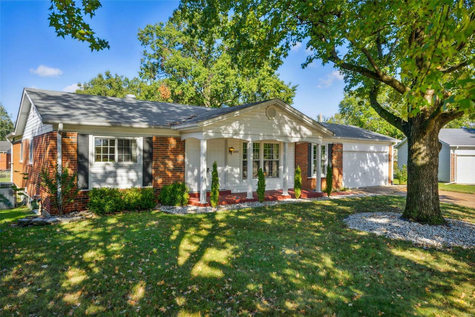 Property Photo: 2953 New Castle Drive MO 63033
