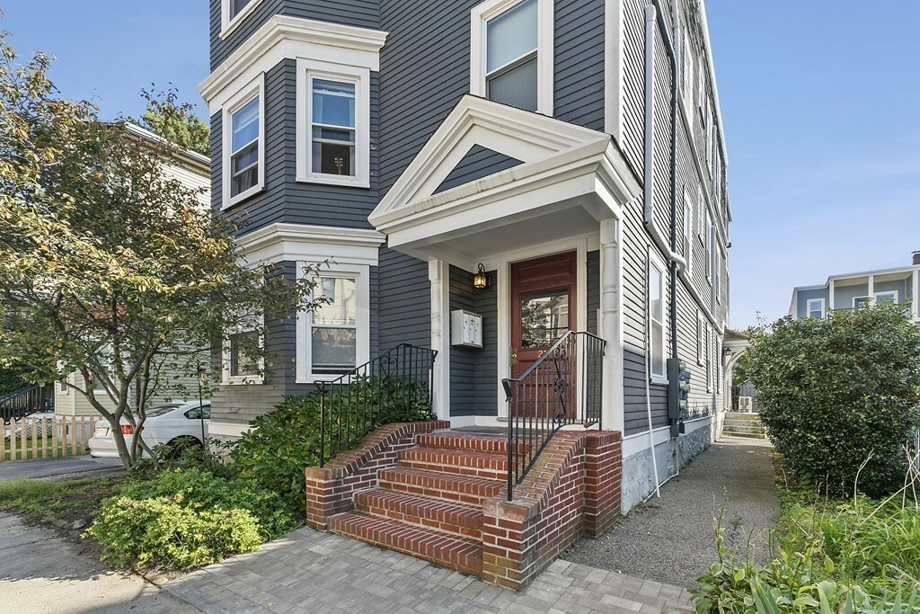 Property Photo: 21 Boynton Street 3 MA 02130