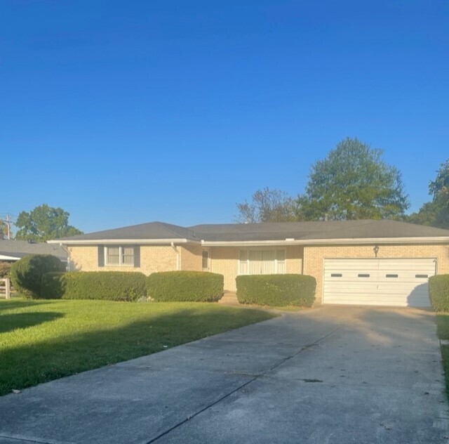 Property Photo: 5158 Suwannee Drive OH 45014