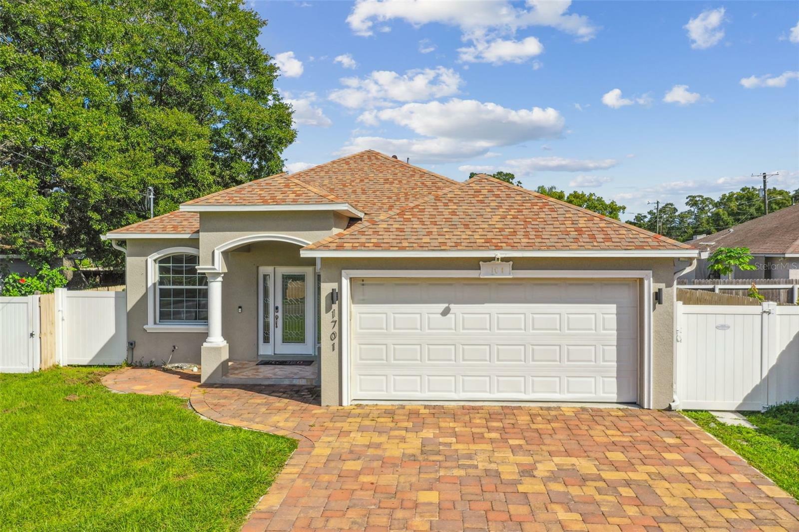 Property Photo:  1701 W Norfolk Street  FL 33604 