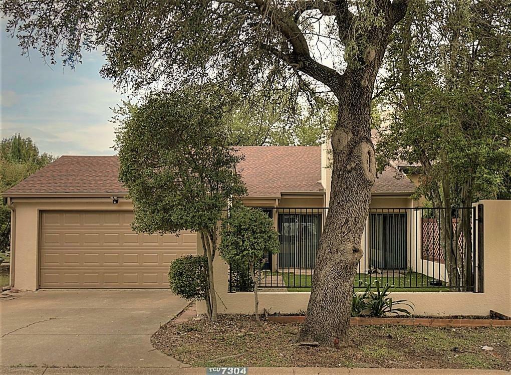 Property Photo:  7304 Durado Drive  TX 76179 