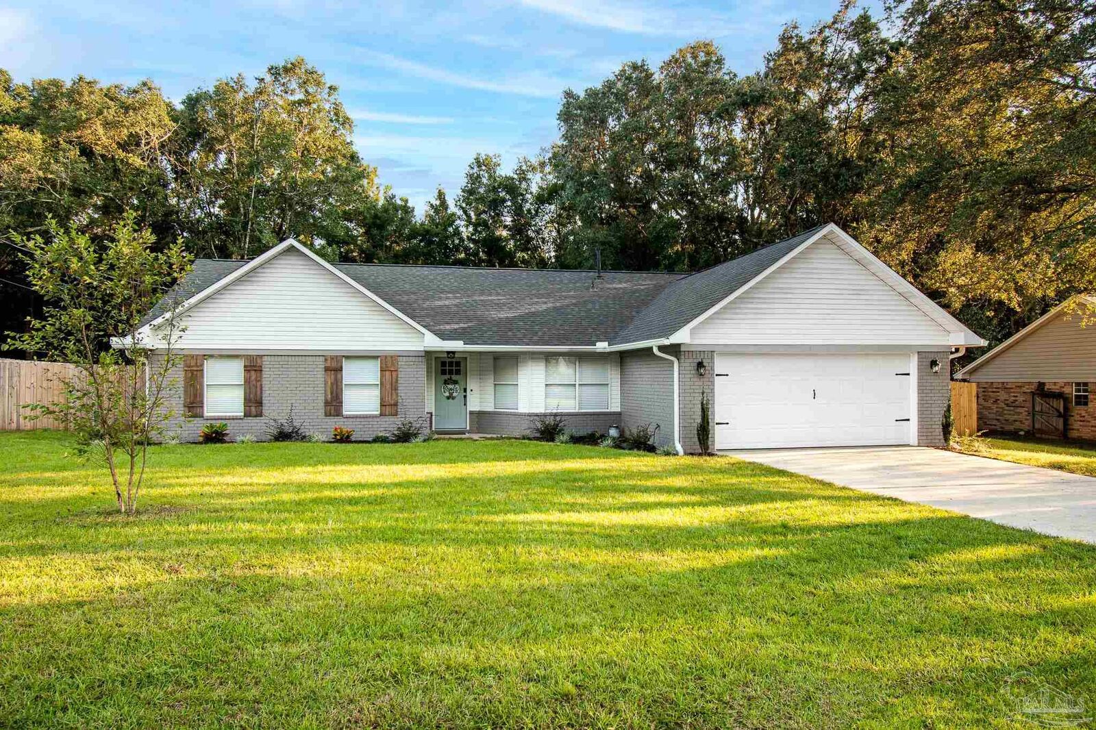 Property Photo: 3451 Jubilee Dr FL 32571
