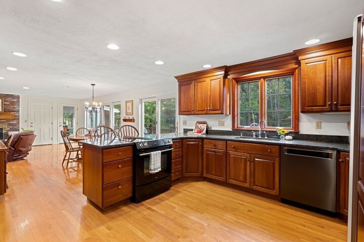 Property Photo: 6 Cameron Road MA 01810