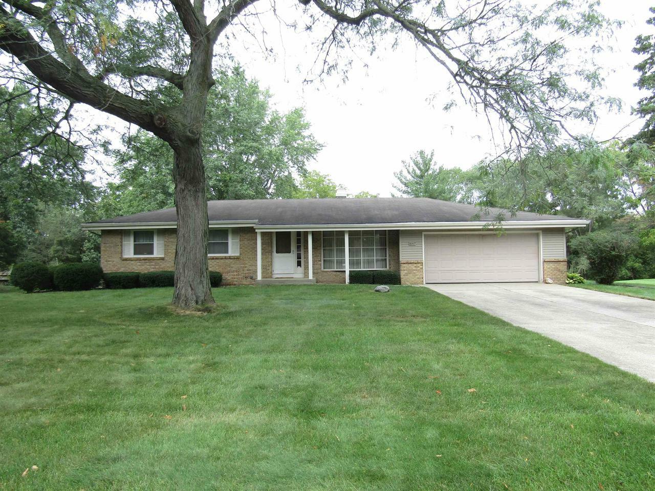 Property Photo:  1007 Park Ridge Road  WI 53546 