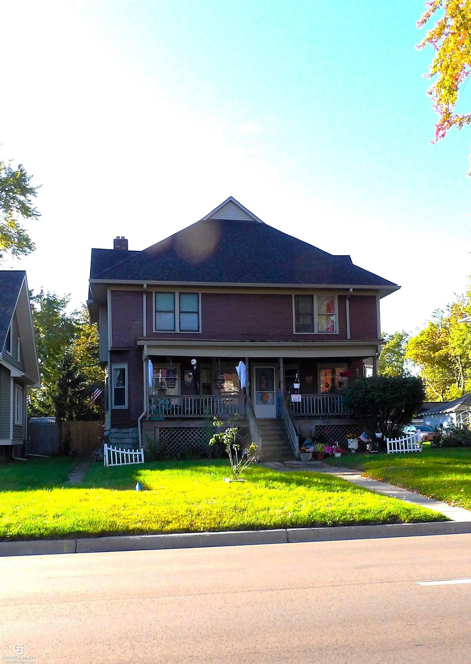 Property Photo:  1414/1416 Griswold St  MI 48060 