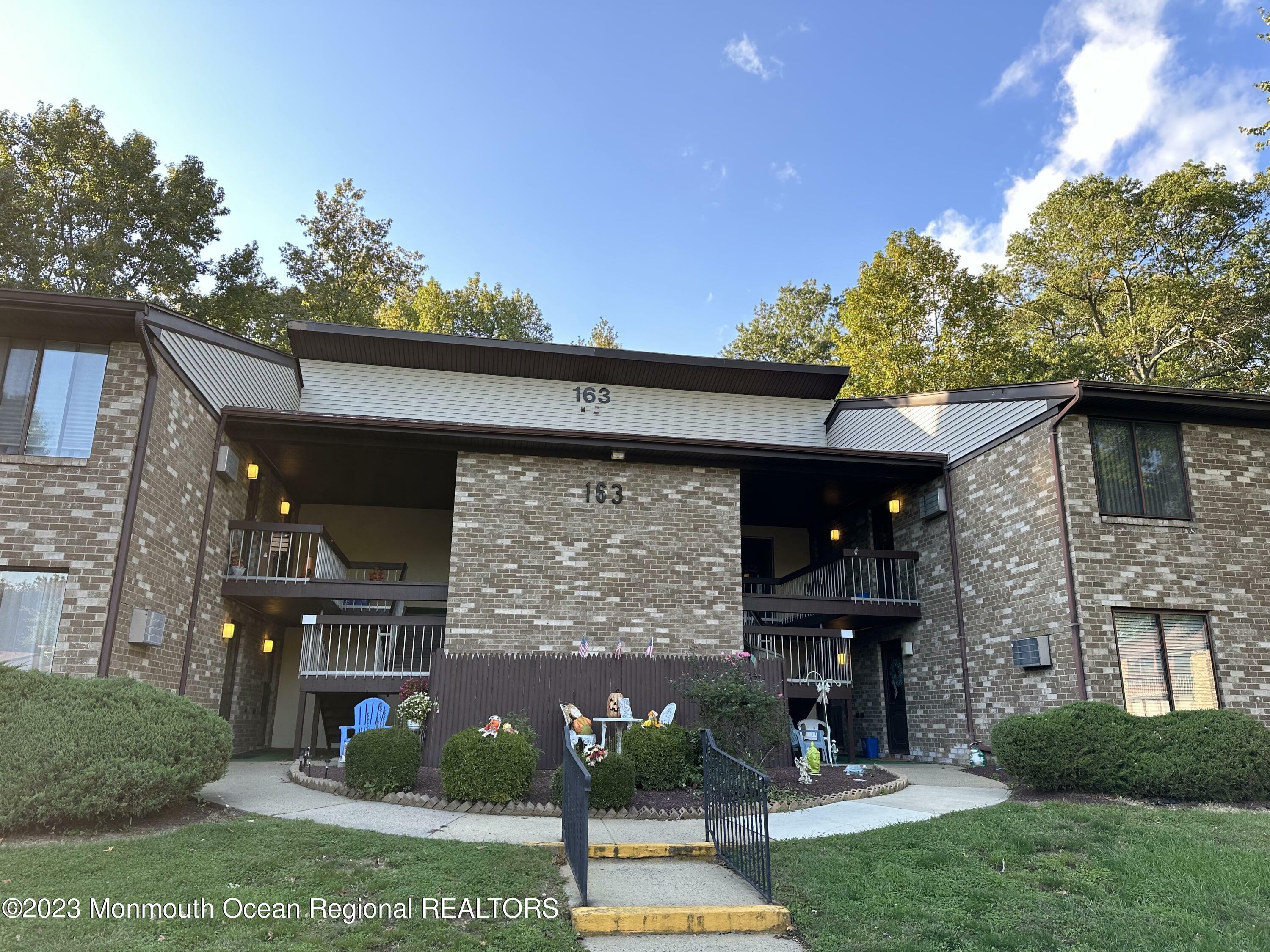 Property Photo: 163 Cross Slope Court J NJ 07726