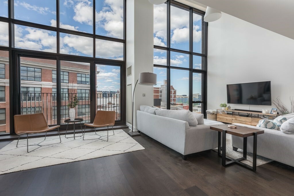 Property Photo: 14 W Broadway Ph 903 MA 02127