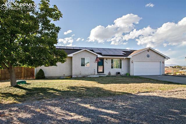 Property Photo:  237 S Golfwood Drive  CO 81007 