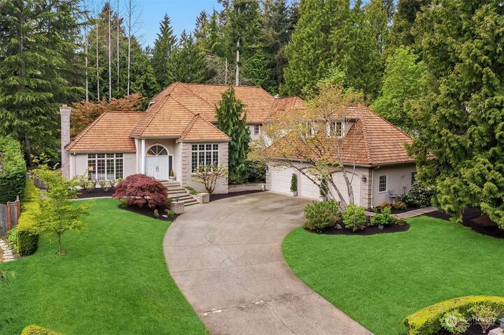 Property Photo:  13329 160th Avenue NE  WA 98052 