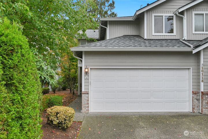 Property Photo: 10118 6th Drive SE A WA 98208