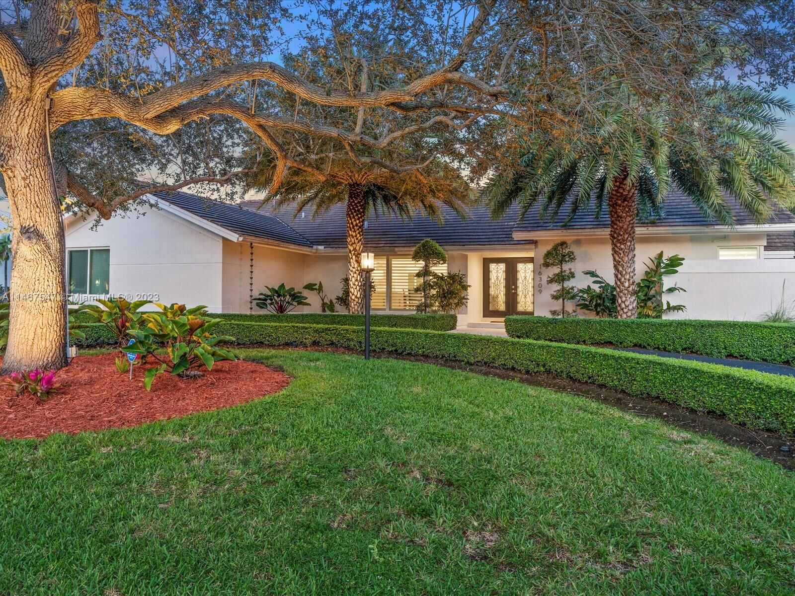 Property Photo:  16309 SW 77 Ct  FL 33157 