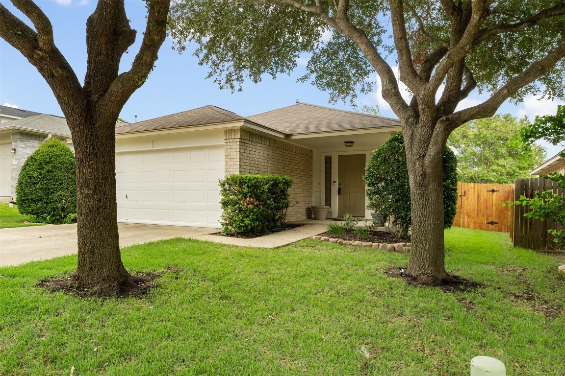 Property Photo: 14513 Spearmint Tea Trail TX 78660