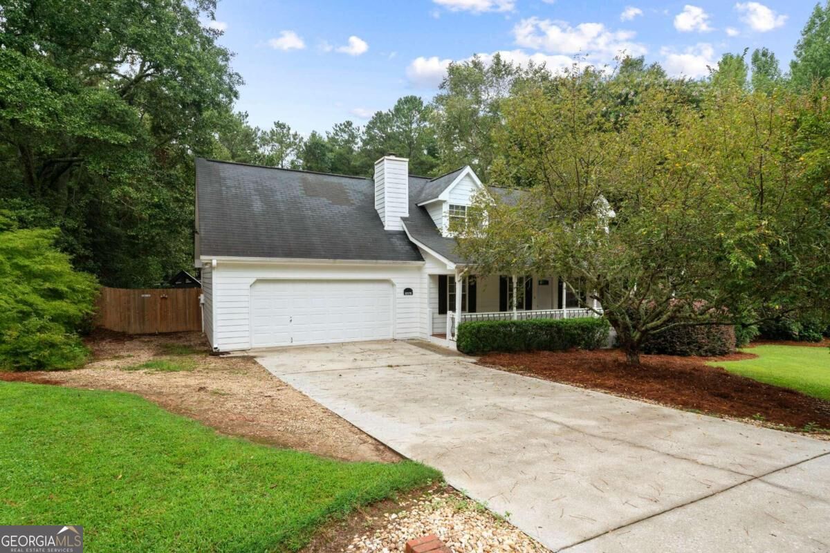 Property Photo: 2081 Blackberry Lane NE GA 30011