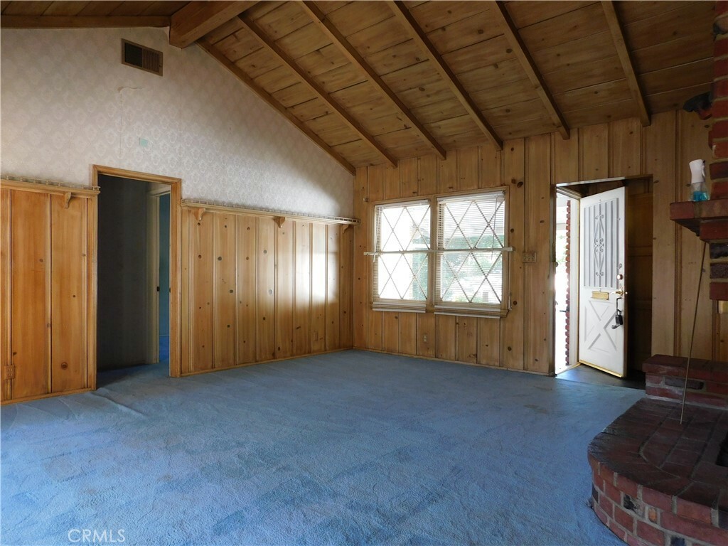 Property Photo:  17316 Keswick Street  CA 91325 