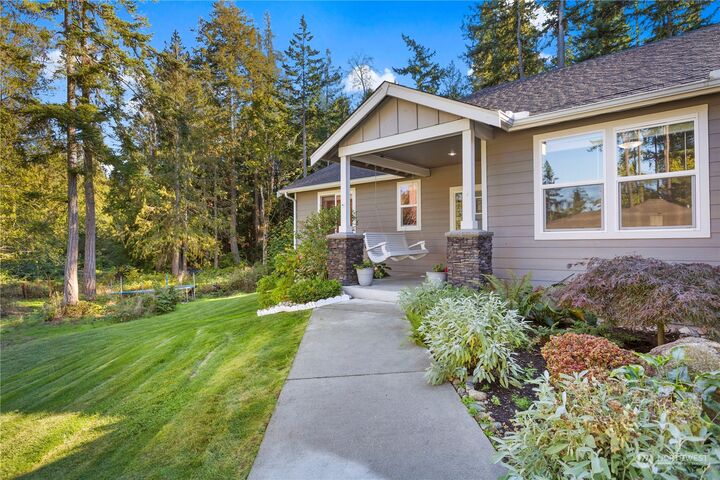 Property Photo:  538  Konnerup Court  WA 98282 