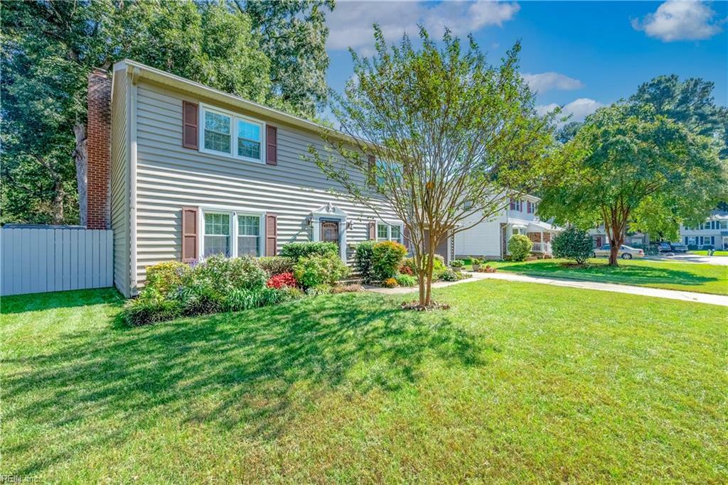 Property Photo:  34 Magna Carta Drive  VA 23608 