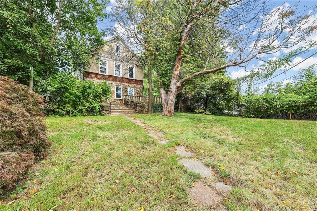 Property Photo: 78 Myrtle St Extension CT 06855