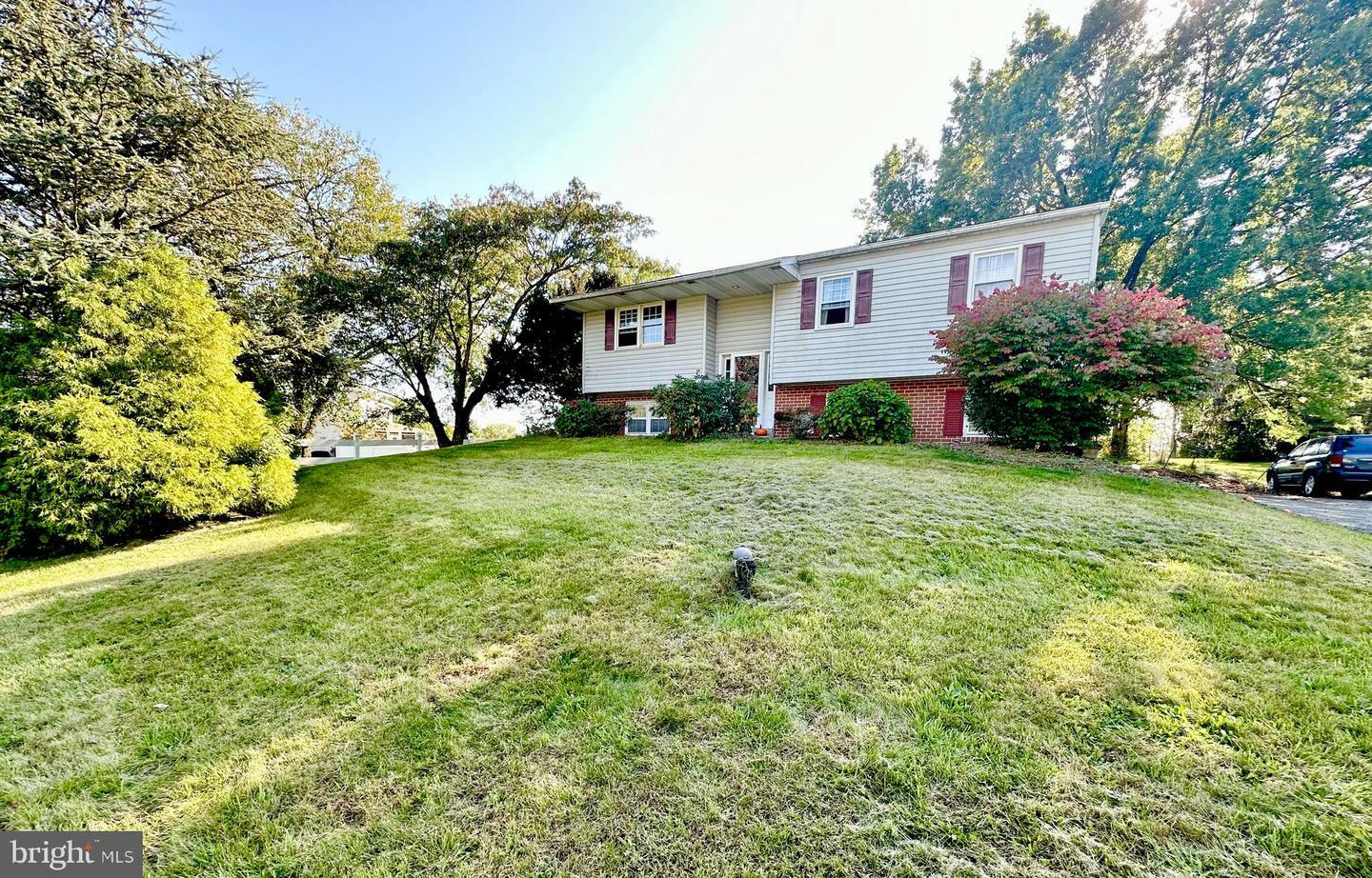 Property Photo:  336 Bow Lane  PA 19525 