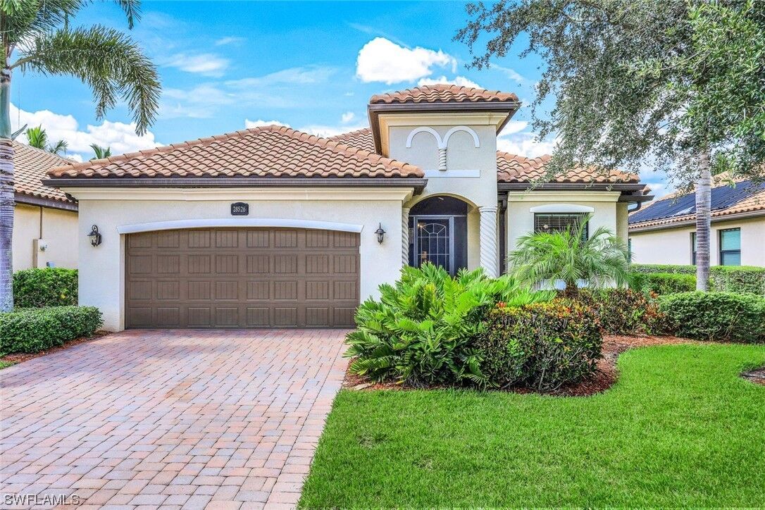 Property Photo: 28526 Westmeath Court FL 34135