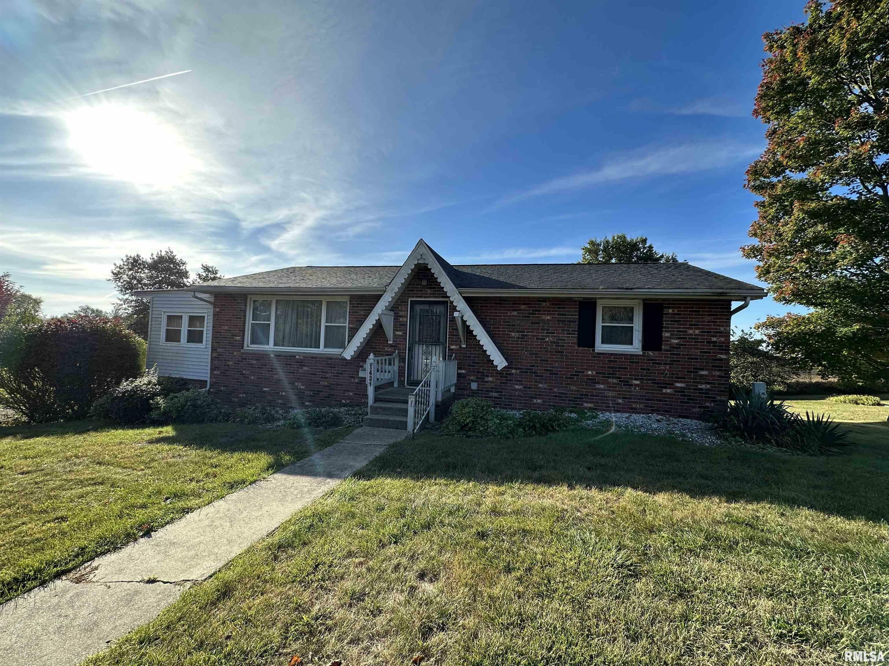 1431 Joseph Street  Macomb IL 61455 photo