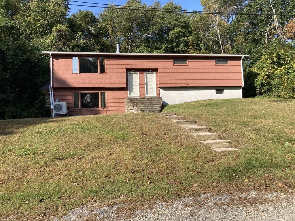 Property Photo:  28 Passway 5  MA 01602 