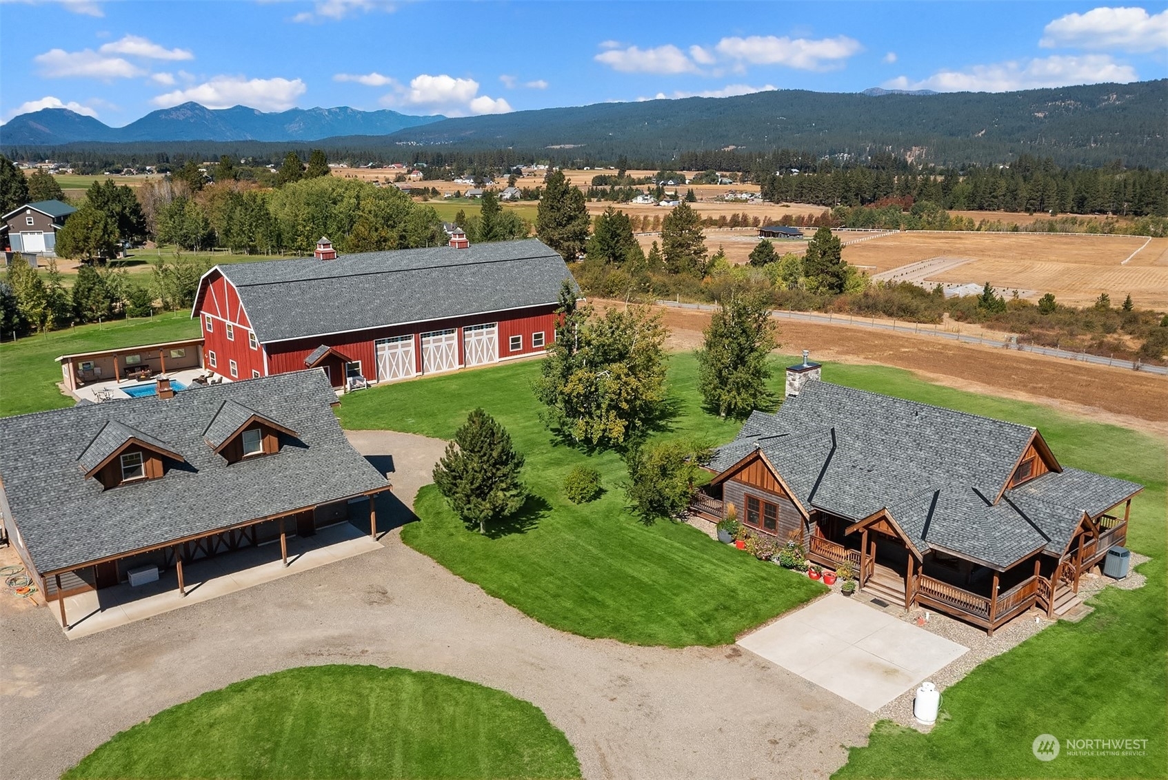 Property Photo:  275 Iron Mountain Road  WA 98922 