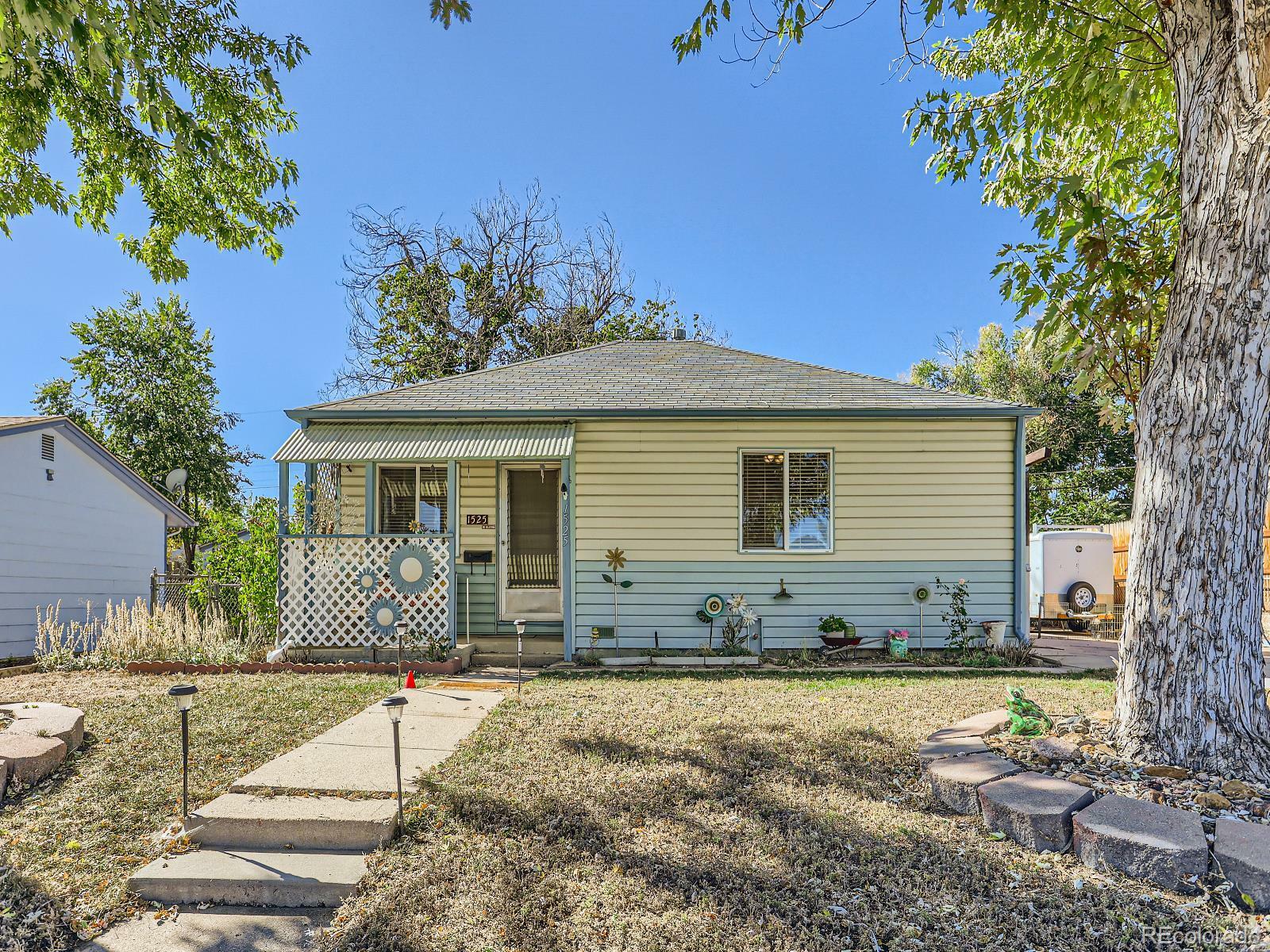 Property Photo:  1525 S Xavier Street  CO 80219 