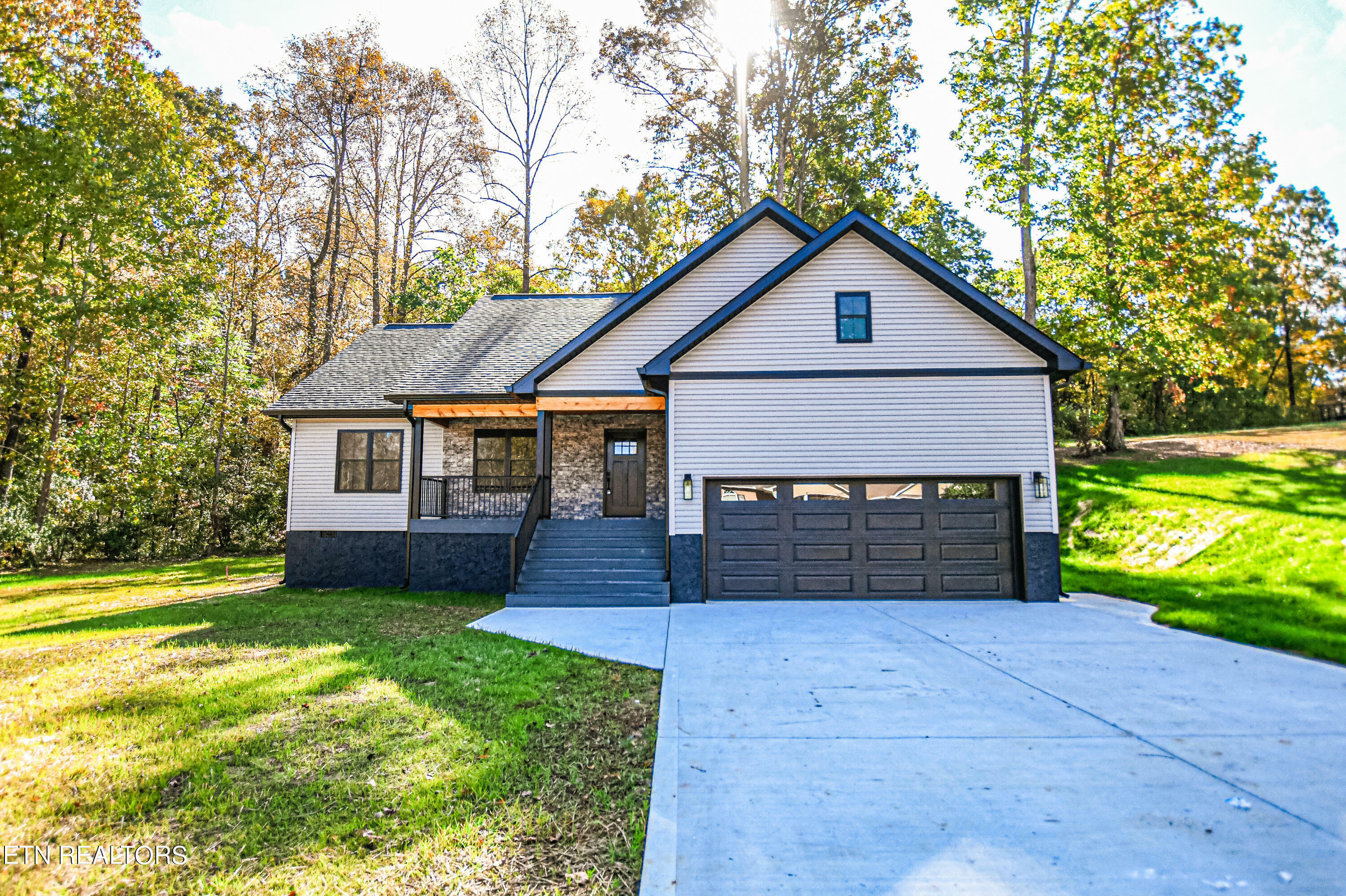 Property Photo:  186 Forest Cove Court  TN 37757 