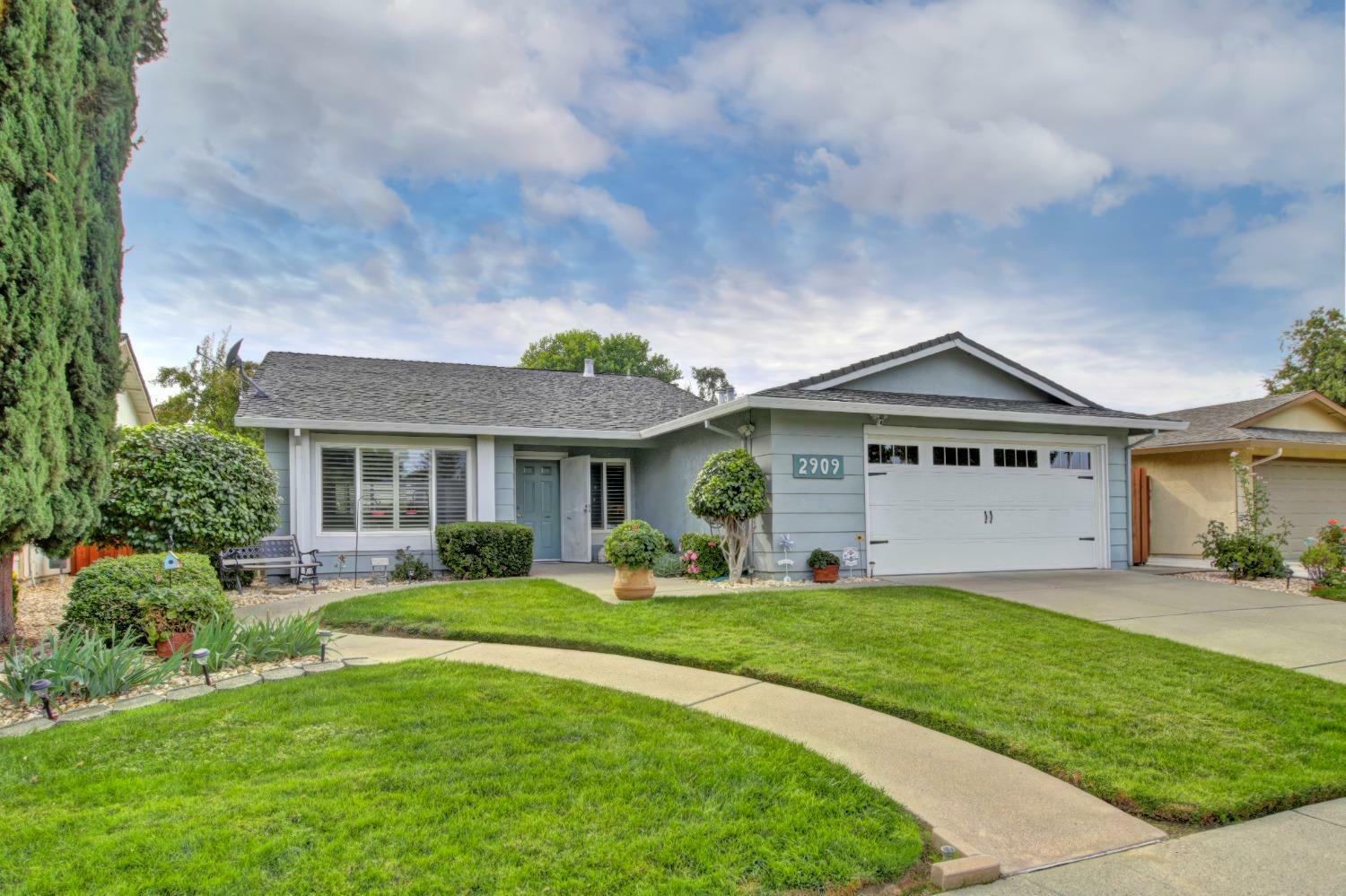 Property Photo:  2909 Candido Drive  CA 95833 