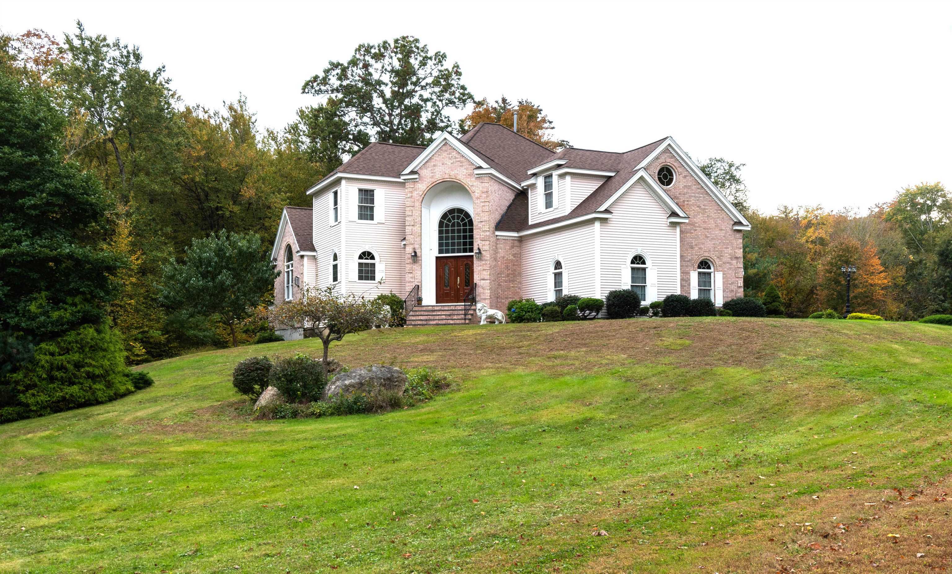 Property Photo:  1 Orchid Springs Drive  NH 03811 