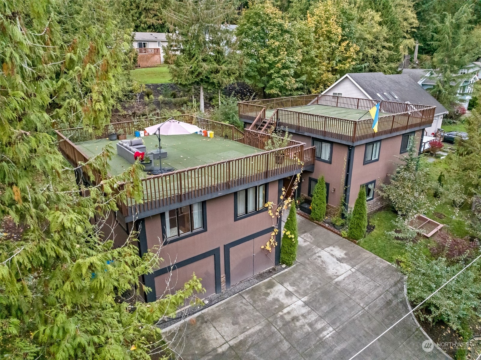 Property Photo:  635 Rainbow Drive  WA 98284 