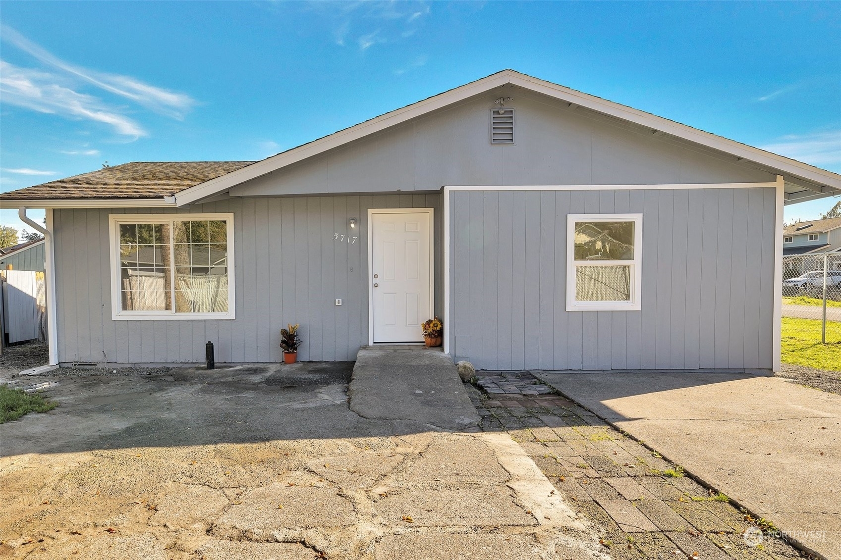 Property Photo: 5717 E M Street WA 98404